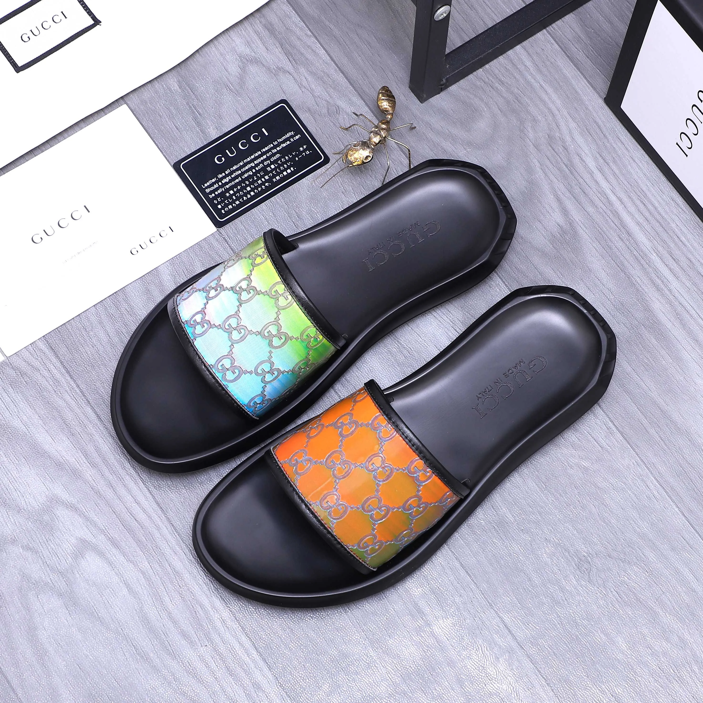 Men's shoes 💰280 Product trademark: GUCCI "Gucci" slippers Regular size: 38-44 (45.46 custom-made, non-returnable) Product materials: Selected embossed cowhide upper, instep imitation leather lining, original outsole
